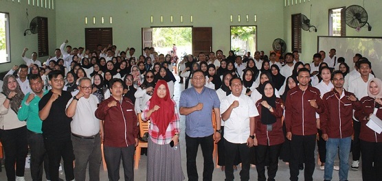 Bawaslu Kota Pekanbaru Melalui Panwaslu Kecamatan Resmi melantik 1.389 Pengawas TPS se-Kota Pekanbaru